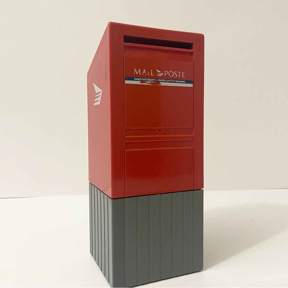Canada Post Mail Box Coin Bank - Picture 1 of 13